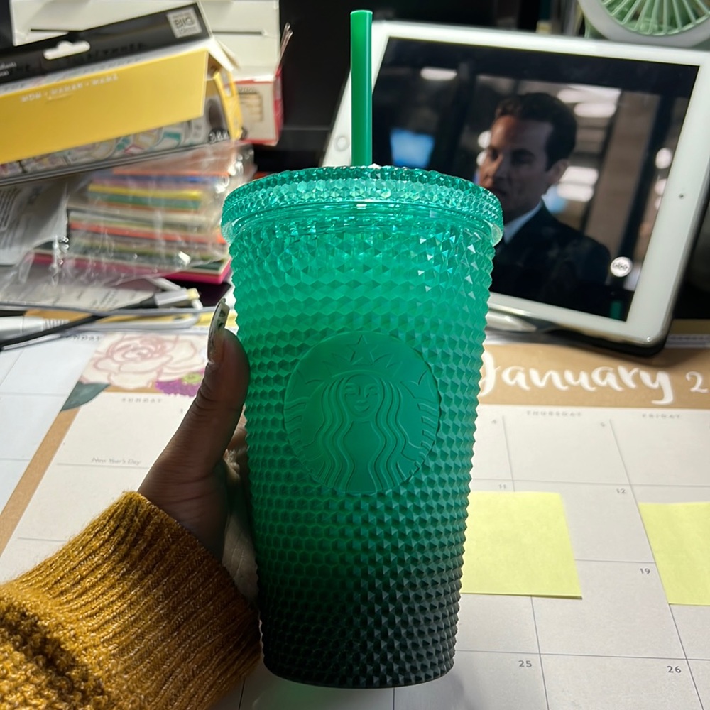 Starbucks Studded Grande Ombré Cup